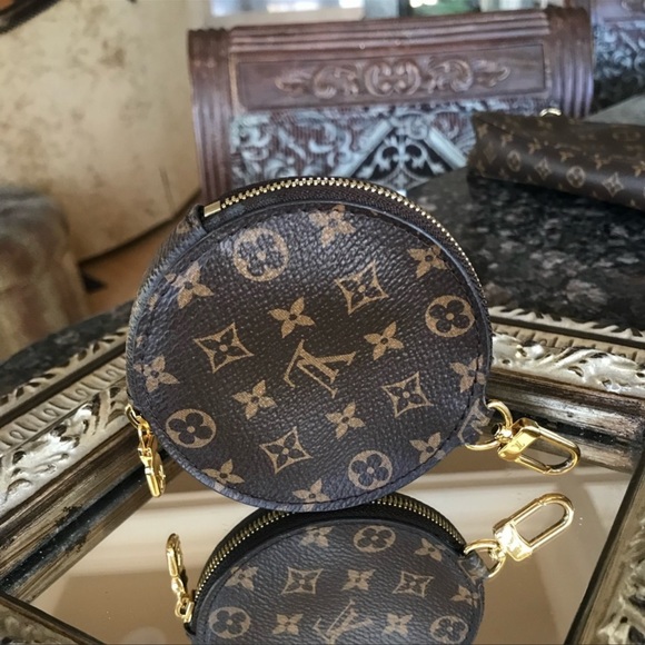Louis Vuitton Round Pouch from Multi Pochette Like New - Picture 4 of 17